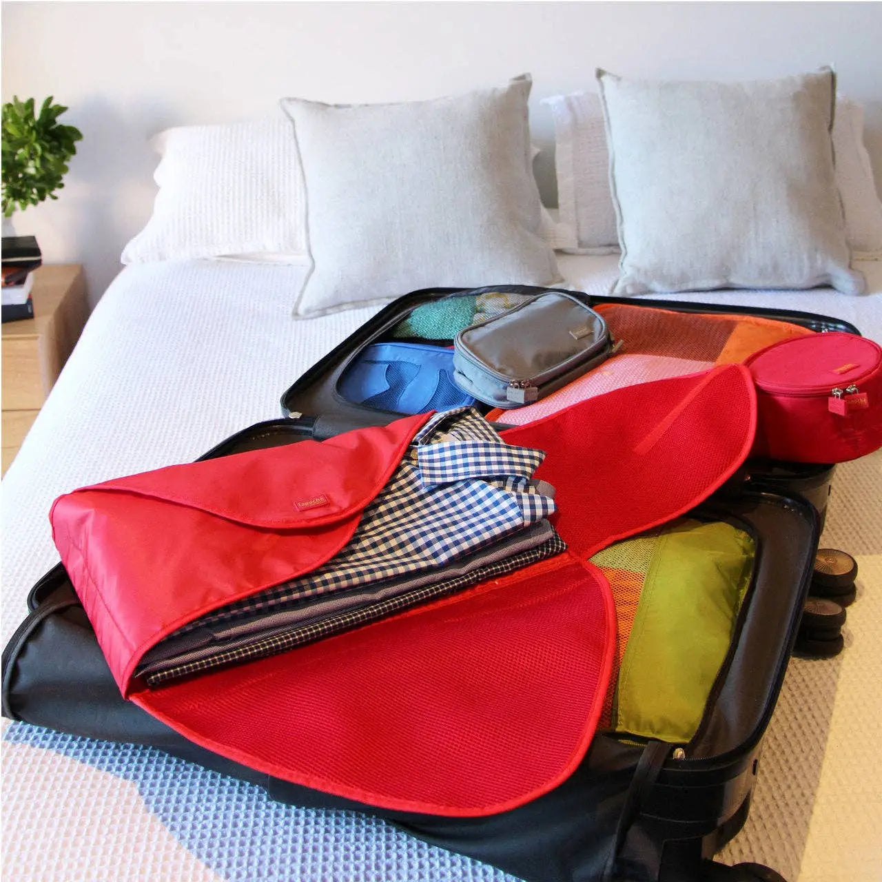 Lapoche Travel Shirt Pack: Spruce Lapoche